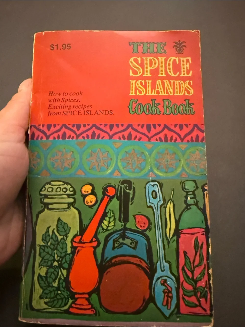 The Spice Islands Cook Book - Vibrant Red & Green Paperback